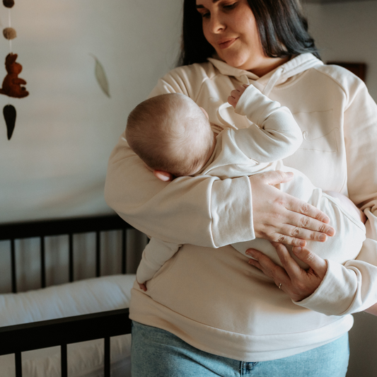 7 Points To Consider When Investing In A Breastfeeding Hoodie